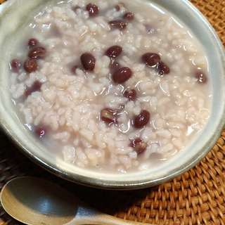 圧力鍋で☆たっぷり作る小豆粥